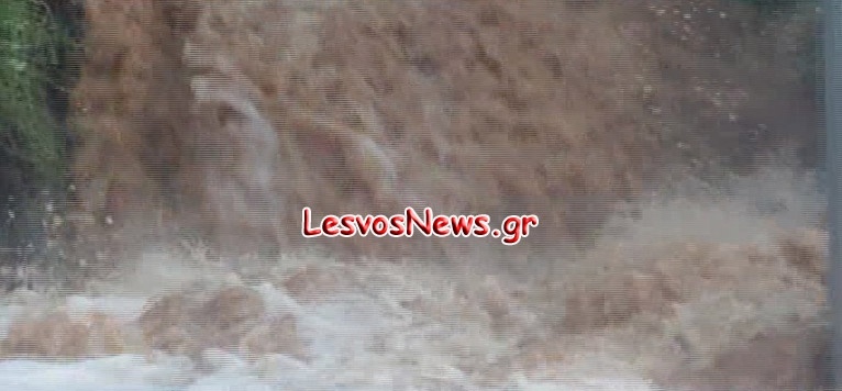 «Πνίγηκε» η Λέσβος από τις καταιγίδες (ΦΩΤΟ - ΒΙΝΤΕΟ)