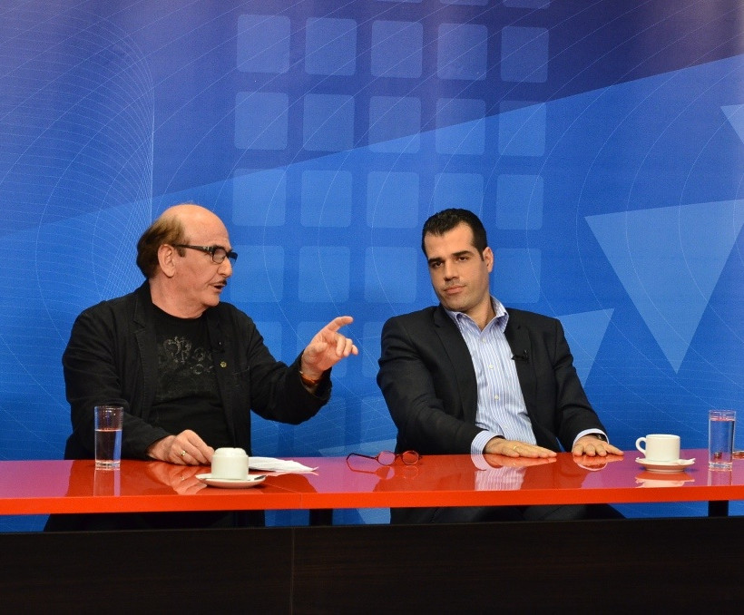 Εξασθενεί το αντιμνημονιακό μπλοκ!