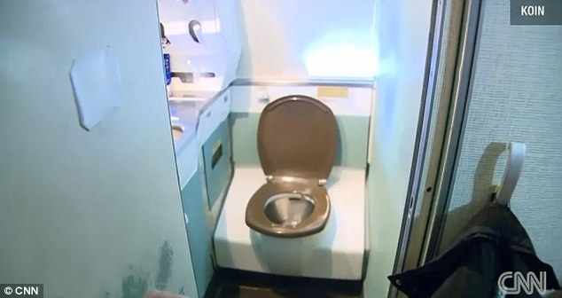 Μετέτρεψε παλιό αεροπλάνο της Ολυμπιακής στο σπίτι των ονείρων του 