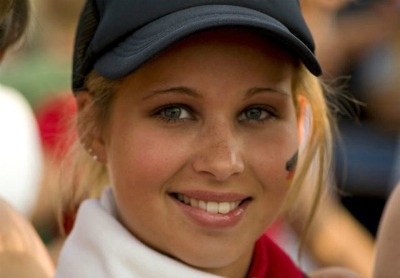 Οι πιο όμορφες γυναίκες φίλαθλοι στο Euro 2012 (pics)