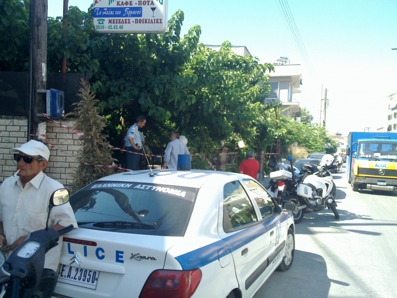 Σοκ στην Πάτρα: Μαχαίρωσε τη γυναίκα του 15 φορές! (ΦΩΤΟ – ΒΙΝΤΕΟ)