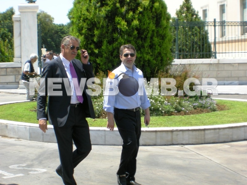 Φωτογραφίες από την ορκωμοσία των νέων βουλευτών