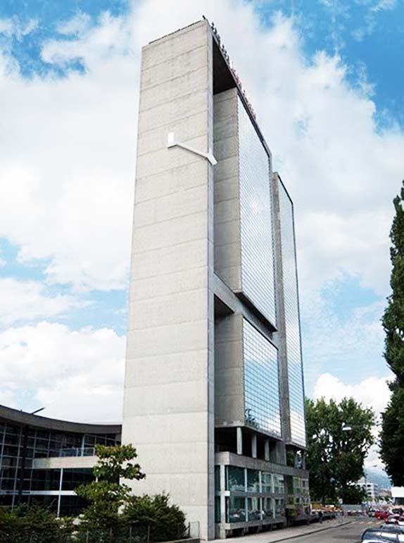 Η πιο τρομακτική εξωτερική σκάλα που έχετε δει! (pics)