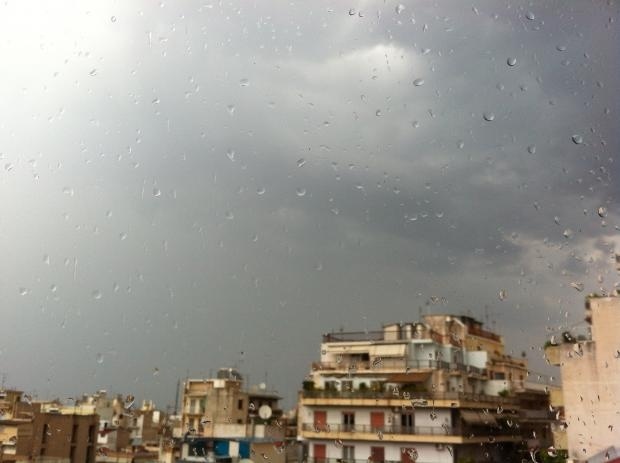 Πάτρα: Ζημιές από τη βροχόπτωση (pics)