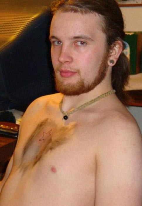 Ίσως ο χειρότερος τατουατζής του κόσμου (pics)  