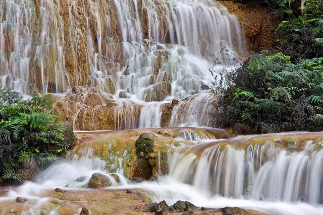 Μαγικές εικόνες από τον «Χρυσό Καταρράκτη»