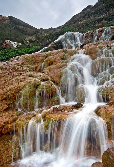 Μαγικές εικόνες από τον «Χρυσό Καταρράκτη»
