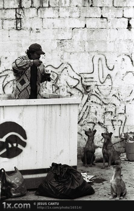 Tα πρόσωπα της φτώχειας (Συγκλονιστικές φωτογραφίες) 