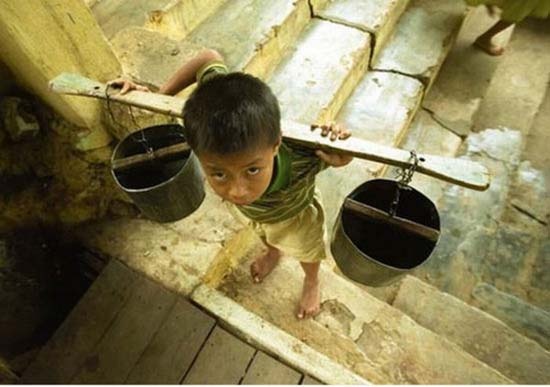 Tα πρόσωπα της φτώχειας (Συγκλονιστικές φωτογραφίες) 