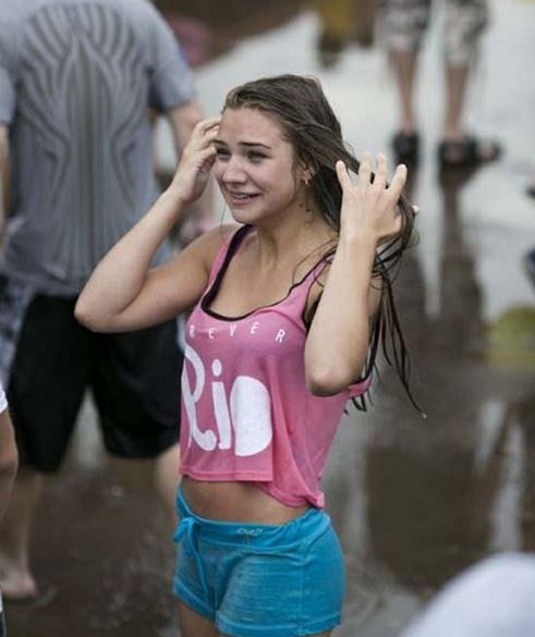 Οι Μοσχοβίτες νικούν τον καύσωνα (pics)
