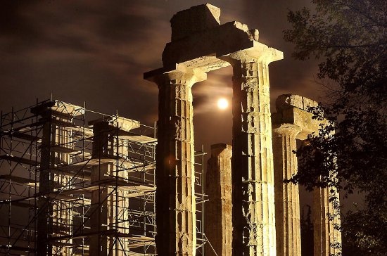 To πιο όμορφο φεγγάρι εδώ και 20 χρόνια!