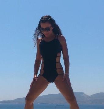 Ολόγυμνη για τις ανάγκες γυρίσματος... (pics)