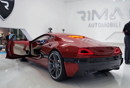 Δείτε το πρώτο ηλεκτρικό υπερ-αυτοκίνητο