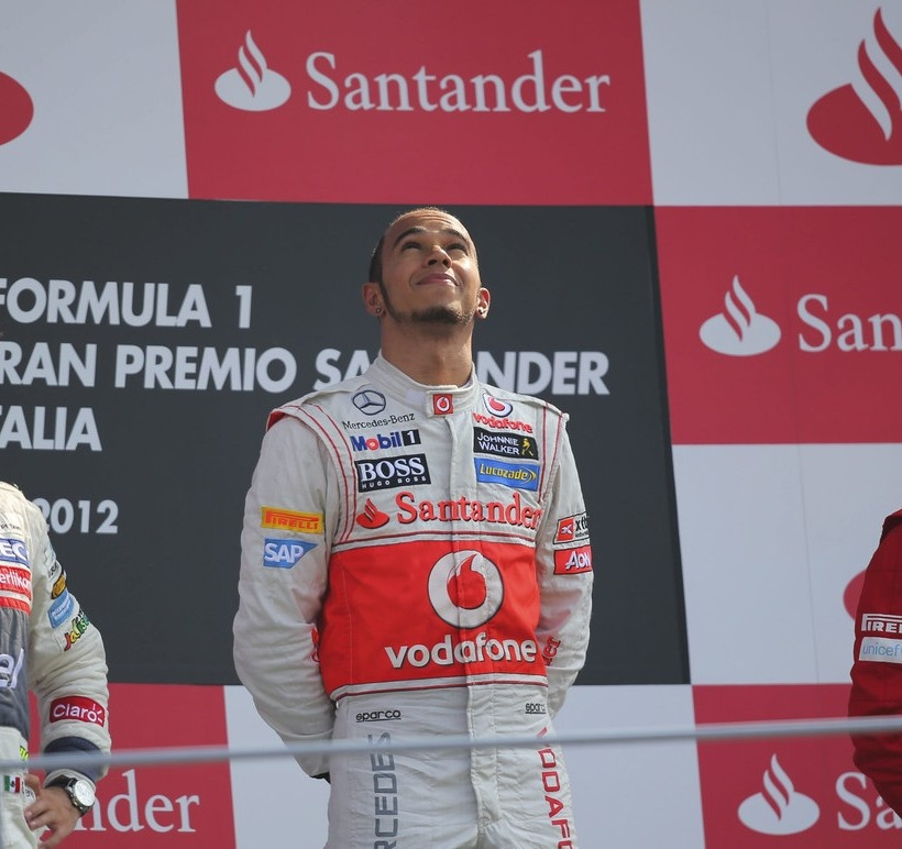 Ο Χάμιλτον ήταν… Λιούις στο «ναό της ταχύτητας»