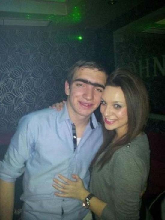 Οι πιο παράξενες και ντροπιαστικές φωτογραφίες ζευγαριών