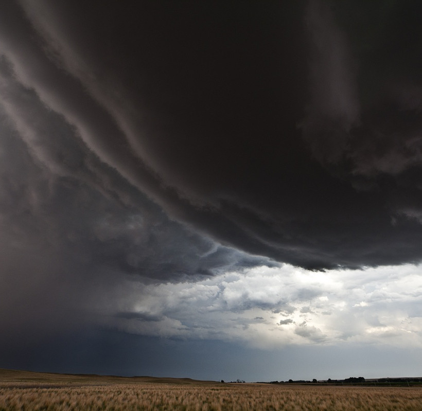 Εντυπωσιακές φωτογραφίες από τυφώνες και κυκλώνες