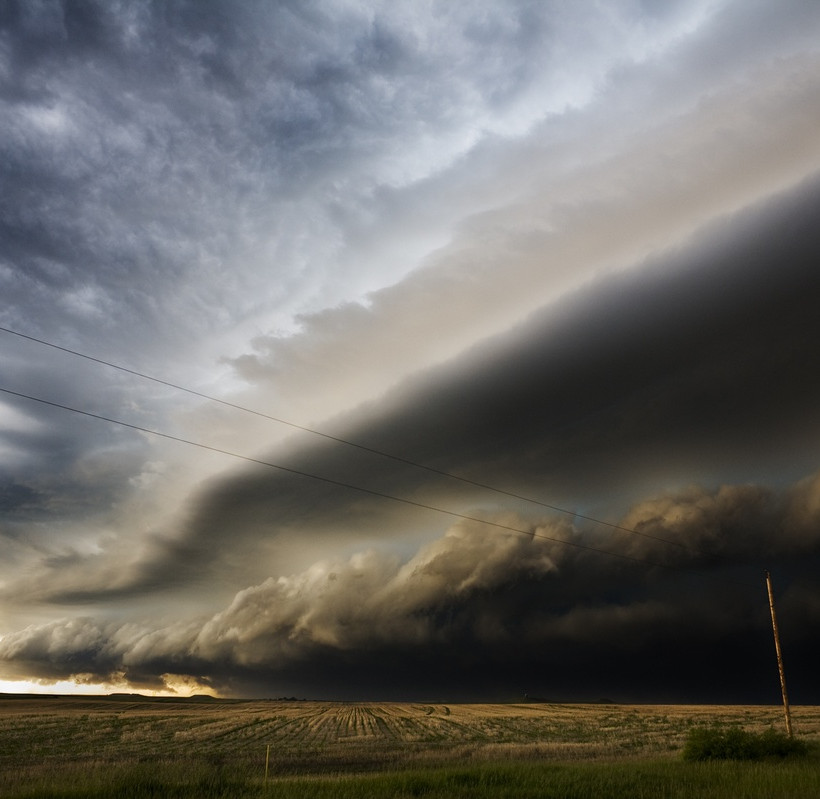 Εντυπωσιακές φωτογραφίες από τυφώνες και κυκλώνες