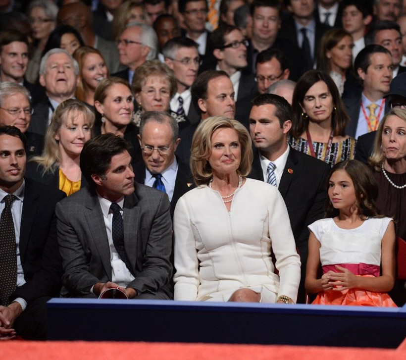 Κέρδισε τις πρώτες εντυπώσεις στη τηλεμαχία ο Ρόμνι  (pics)