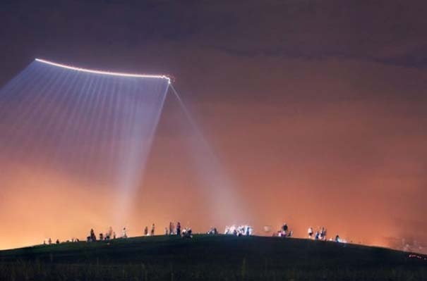 Εντυπωσιακό: Ο ίδιος λόφος σε διαφορετικές μέρες και ώρες