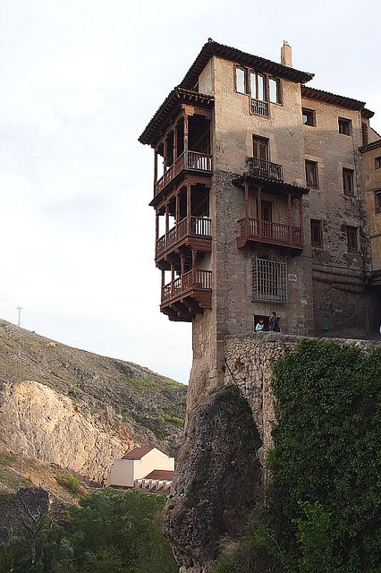 Σπίτια.. που κόβουν την ανάσα! (pics)