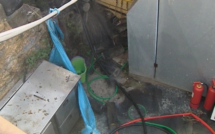 Φωτιά σε εστιατόριο στο κέντρο της Λαμίας (pics)