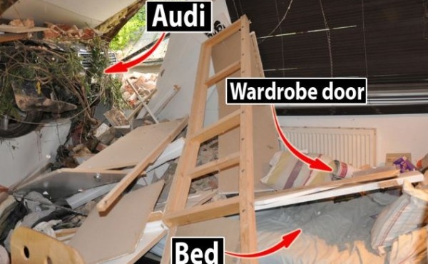 Google Data Centers: Εντυπωσιακές φώτο από το σπίτι του... internet!