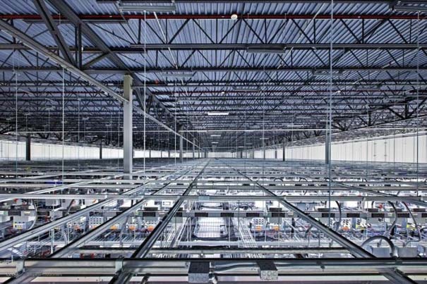 Google Data Centers: Εντυπωσιακές φώτο από το σπίτι του... internet!