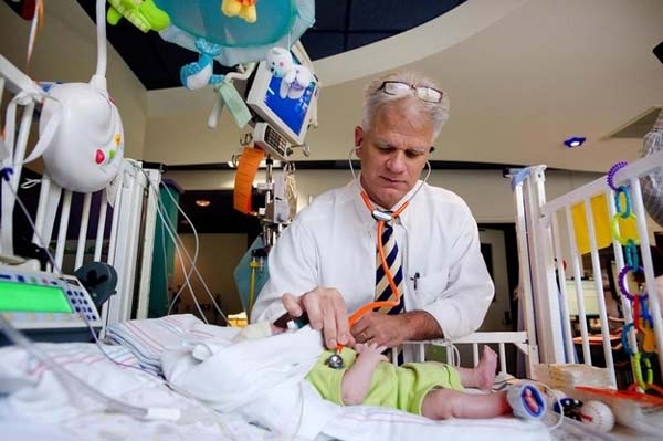 «Πολύχρωμα» νοσοκομεία για παιδιά!