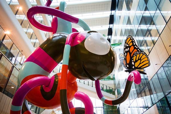 «Πολύχρωμα» νοσοκομεία για παιδιά!