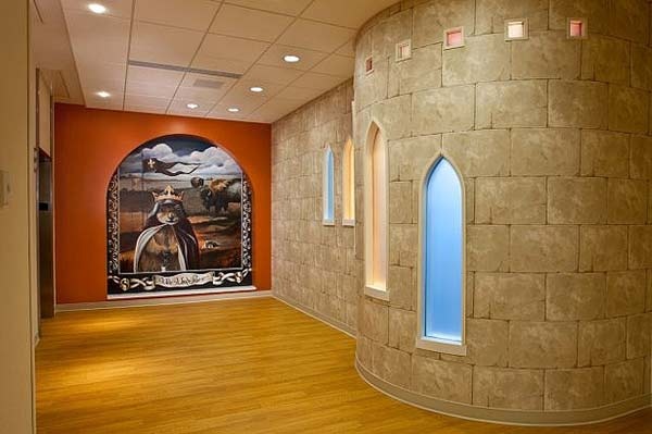 «Πολύχρωμα» νοσοκομεία για παιδιά!