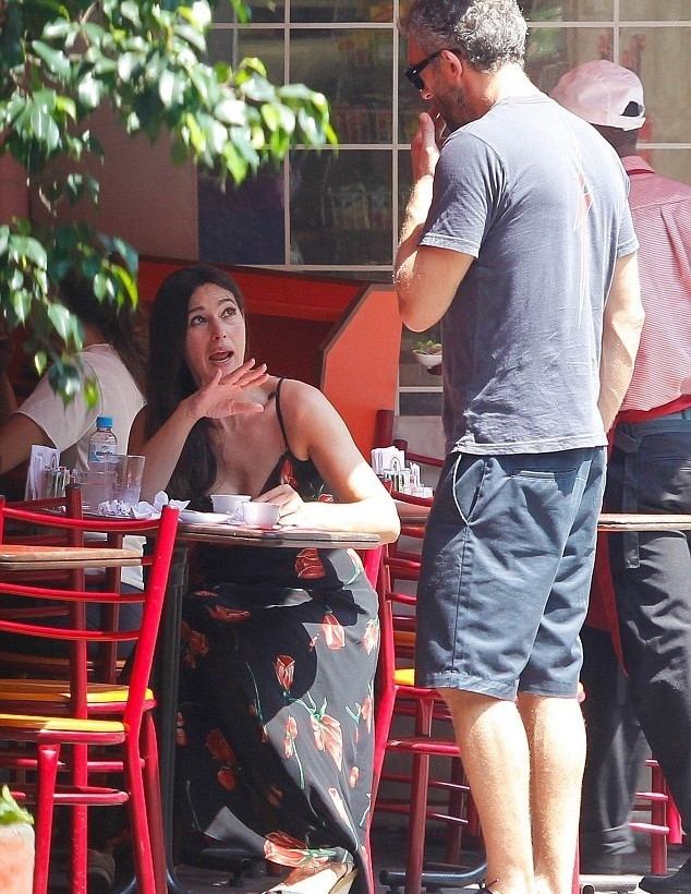 Δείτε: Απλή και όμορφη η Μόνικα Μπελούτσι!