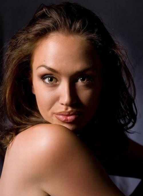 Δείτε: Η σωσίας της Angelina Jolie!