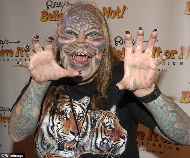 Το τέλος του ανθρώπου γάτα 