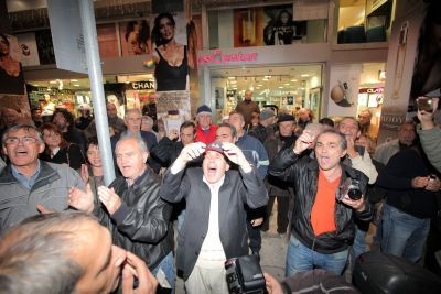 Φυγαδεύτηκε ο Βενιζέλος έξω από την ΤτΕ