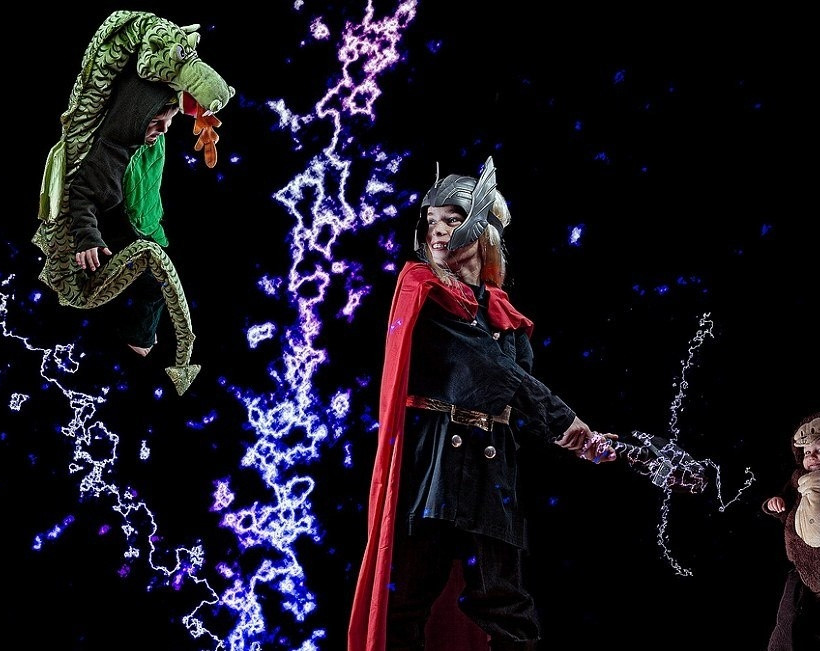 Οικογενειακές φωτογραφίες που αψηφούν τους νόμους της βαρύτητας!