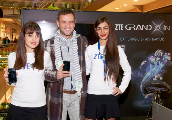 Επίσημη «πρώτη παρουσίαση» του Grandix 