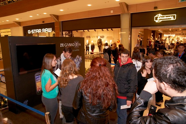 Επίσημη «πρώτη παρουσίαση» του Grandix 