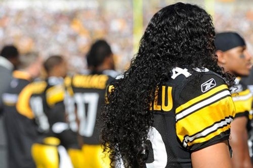 Δείτε το αστρονομικό ποσό που ασφάλισε τις μπούκλες του(pics)