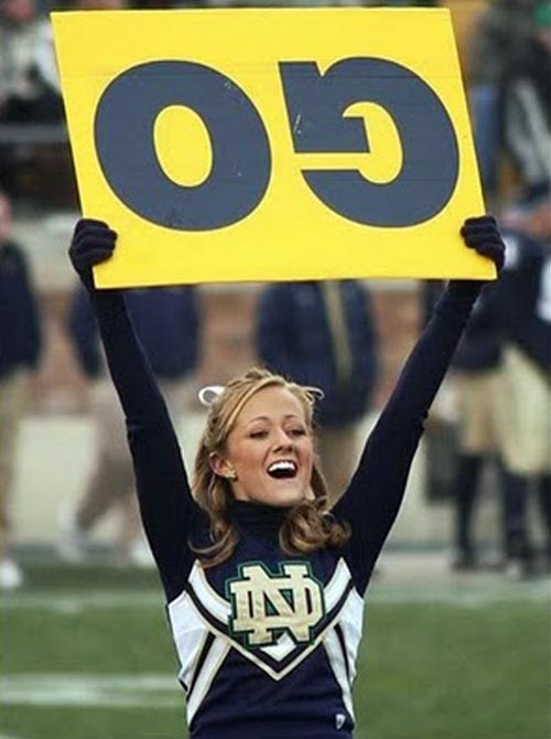 Δείτε πώς πλένει κανείς αυτοκίνητο στη βροχή! Και όχι μόνο...(pics)