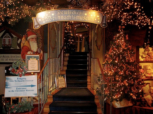 Δείτε τη μοναδική πόλη που τα Χριστούγεννα δεν τελειώνουν ποτέ(pics)