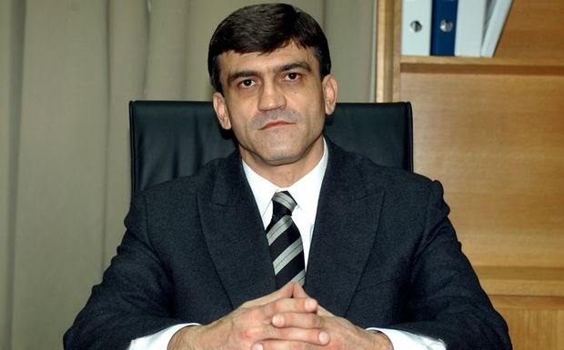 Δήλωση – Βόμβα Βασιλάκου: Να καταργηθεί η στρατιωτική θητεία