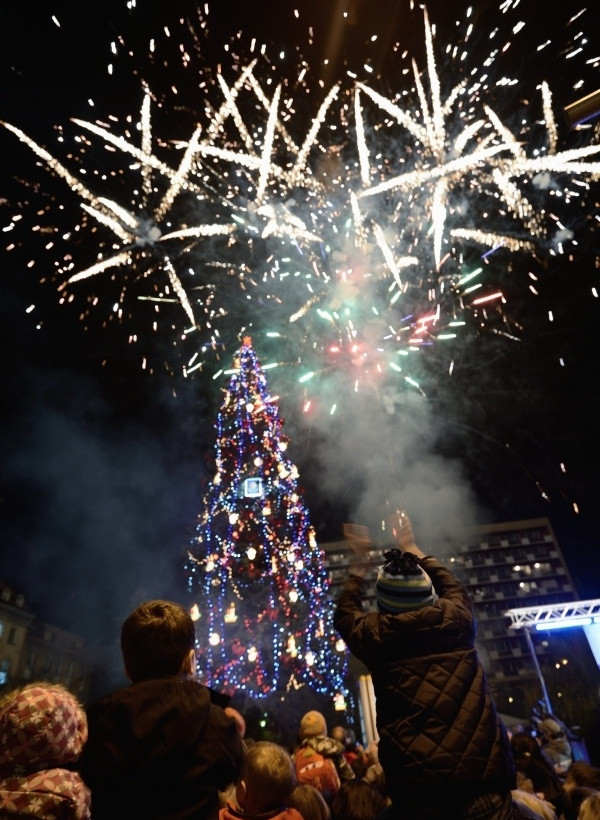«Μύρισε» Χριστούγεννα σε όλον τον κόσμο!(pics)