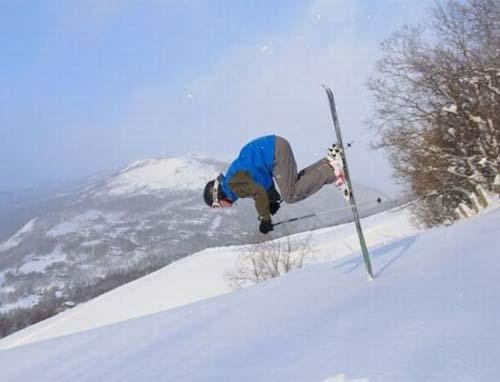 Απίθανες φωτογραφίες: Άνθρωποι που φλερτάρουν με τον θάνατο