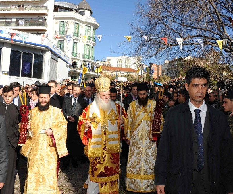 Βίντεο: Με λαμπρότητα οι εκδηλώσεις για τον Άγιο Νικόλαο στην Κοζάνη
