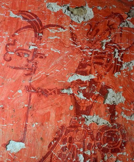 «Κόκκινο» μυστήριο σε τάφο των Μάγια