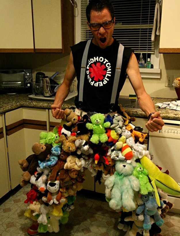 Aντί για ρούχα φοράνε λούτρινα! (pics)