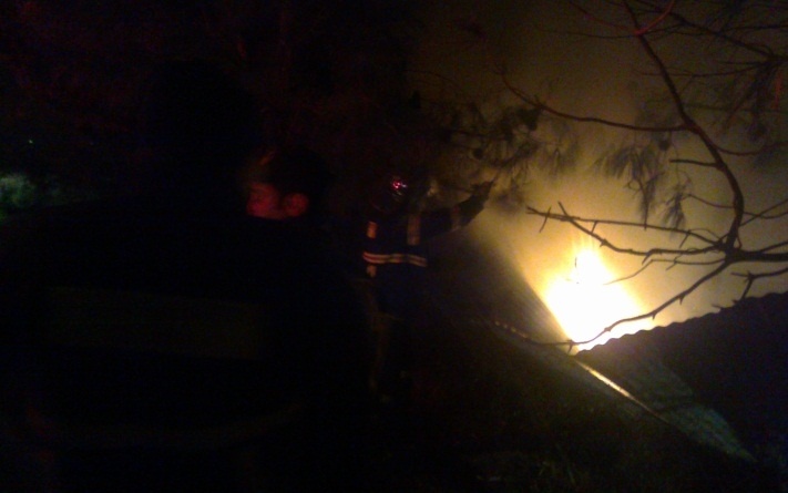 Απίστευτο: Προσπάθησαν να ζεσταθούν, έμειναν χωρίς σπίτι (pics)