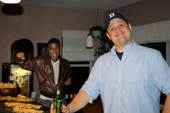 Δείτε πως θα πείσετε διάσημους να έρθουν στο πάρτι σας!