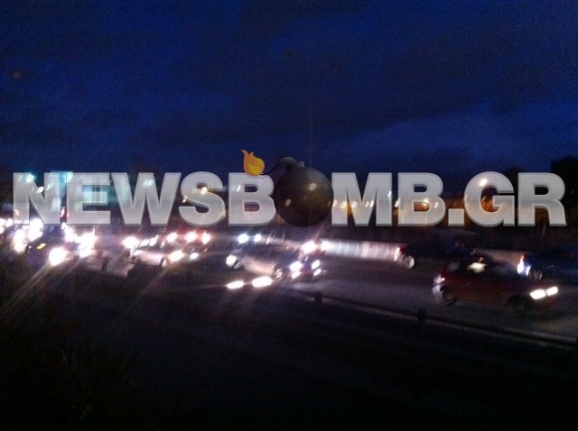 ΤΩΡΑ: Κυκλοφοριακό «έμφραγμα» στην ΕΟ Αθηνών – Λαμίας (pics)