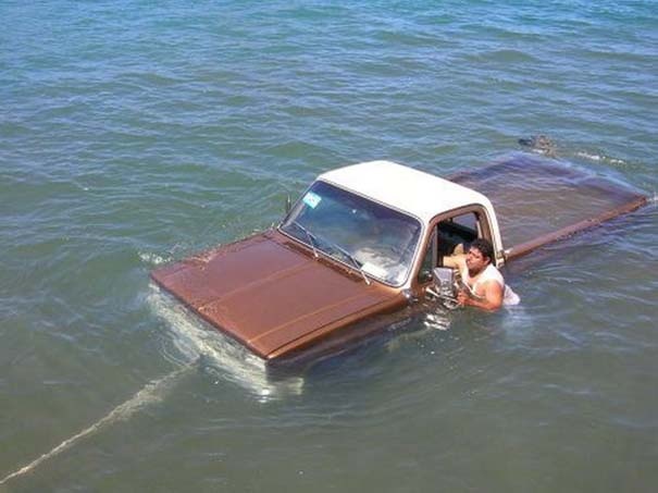 Δείτε τα πιο παράξενα τροχαία